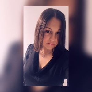 Meet your Posher, Beata